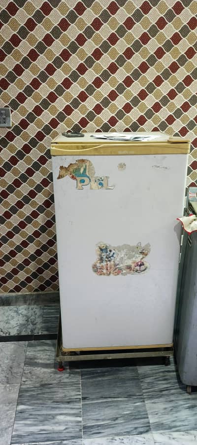 PEL Mini Refrigerator okay working