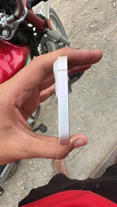 Apple iPhone 14