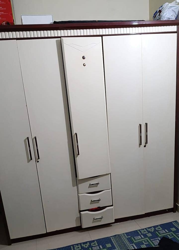 Cuboid,bed,dressing table,one side table 0