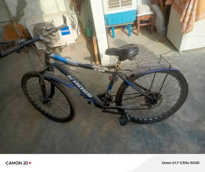 is cycle ka frame Tera ha is ka accident hoa tha