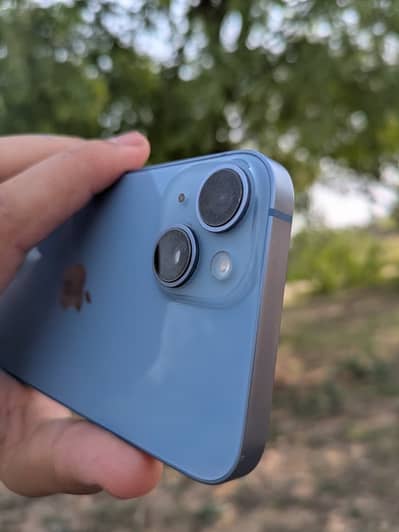 Apple iPhone 14