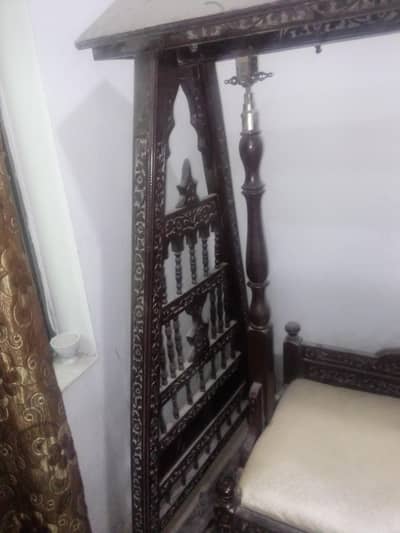 wooden jhula
