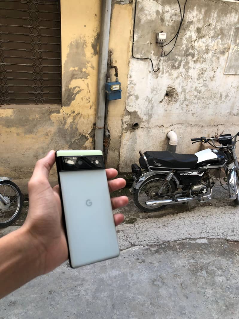 Google Pixel 6 2