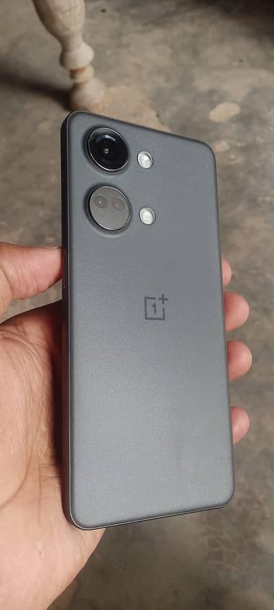 OnePlus Ace2v