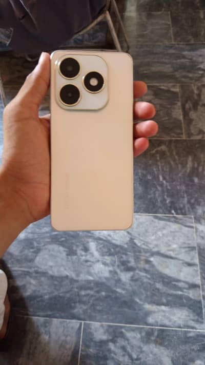 Tecno Spark 20