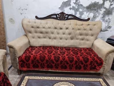 5 seater Carved Wooden Crown sofa set for sale