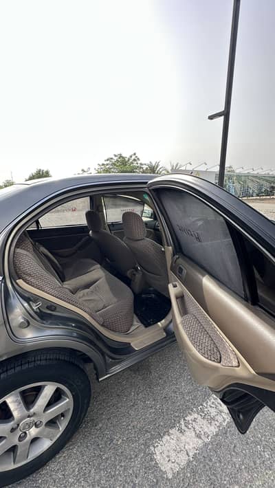 Honda Civic Oriel 2005