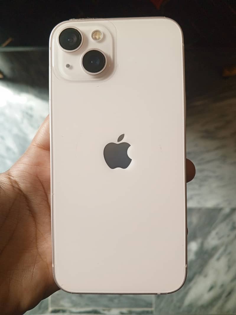 Apple iPhone 13 1