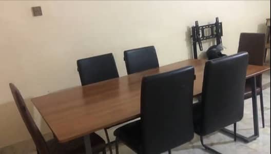 Interwood Trysil Dining Table + 4 Chairs | Condition 9/10