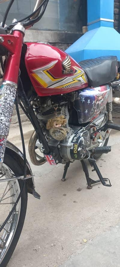 Honda 125CG 2016 Modle for sale in fresh condition. . !