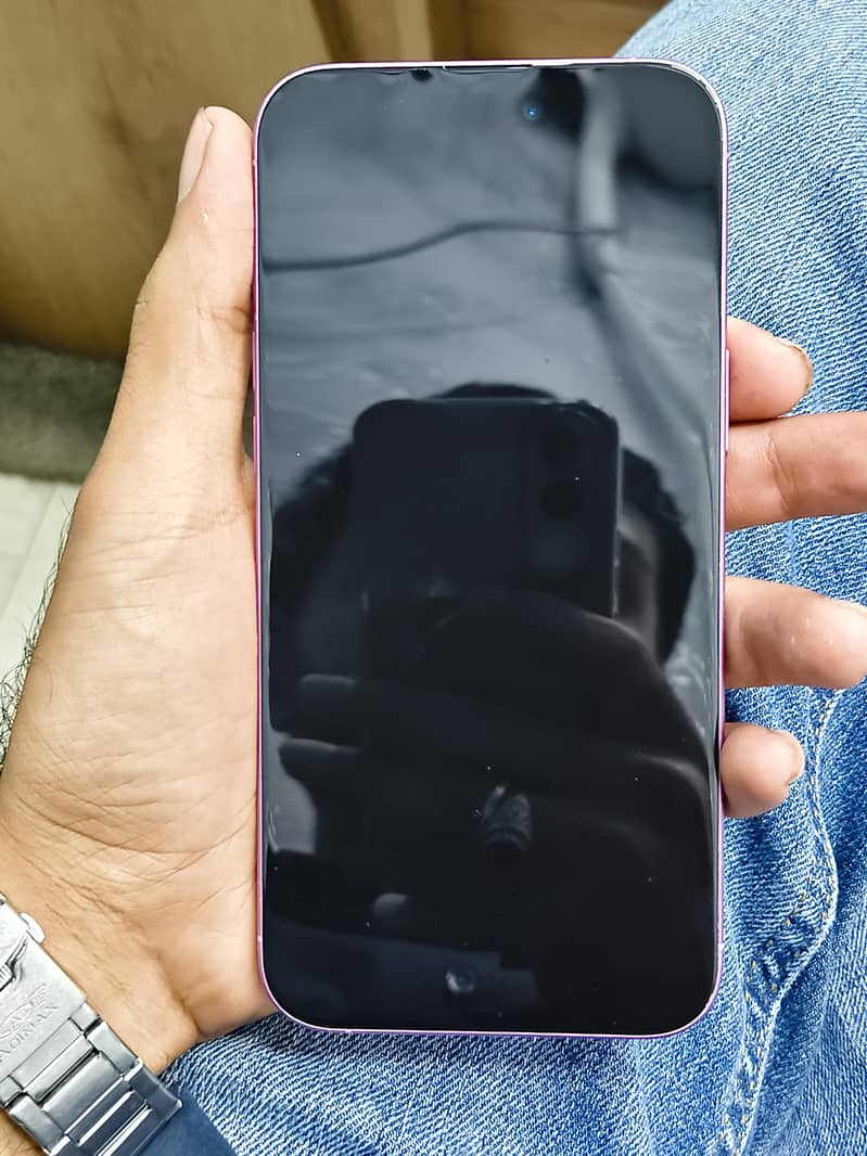 Apple iPhone 16 Plus 5