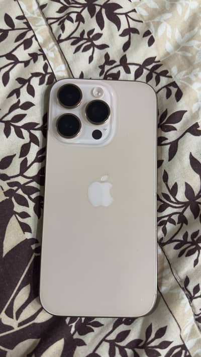 Apple iPhone 16 Pro