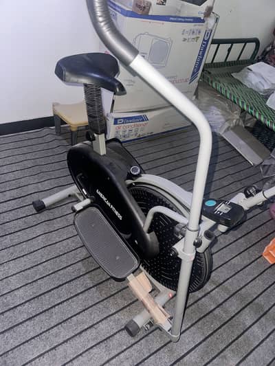American Fitness Cycle and Cardio