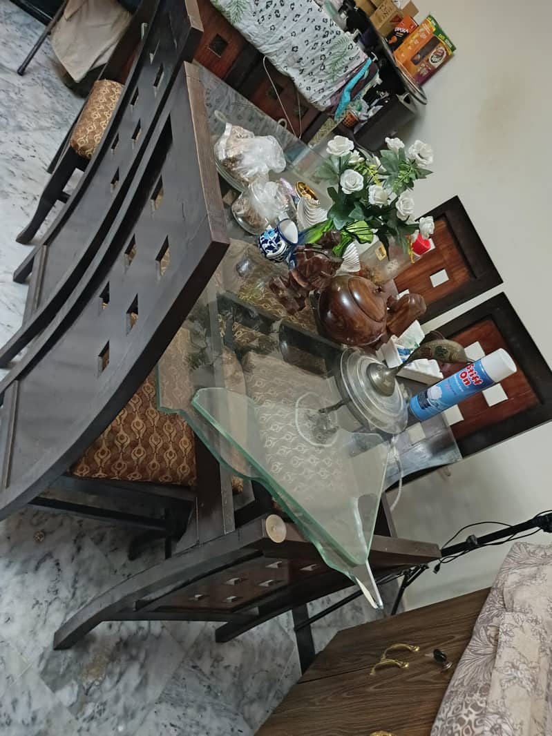 dining table cheers 0