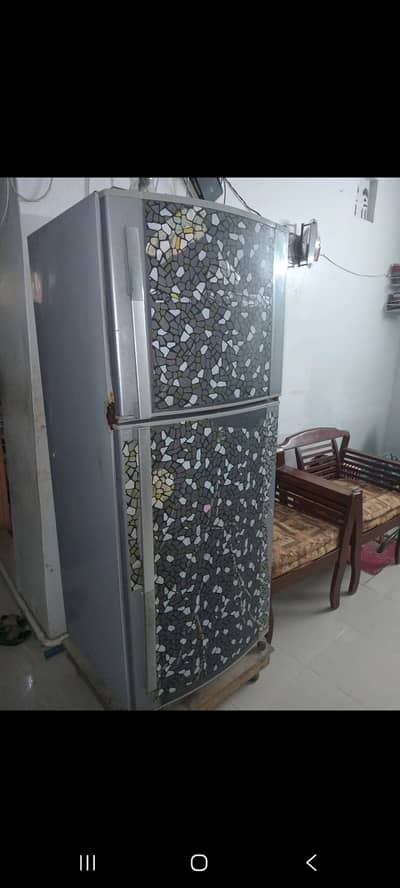 Dawlance Fridge in Good and Running condition,
