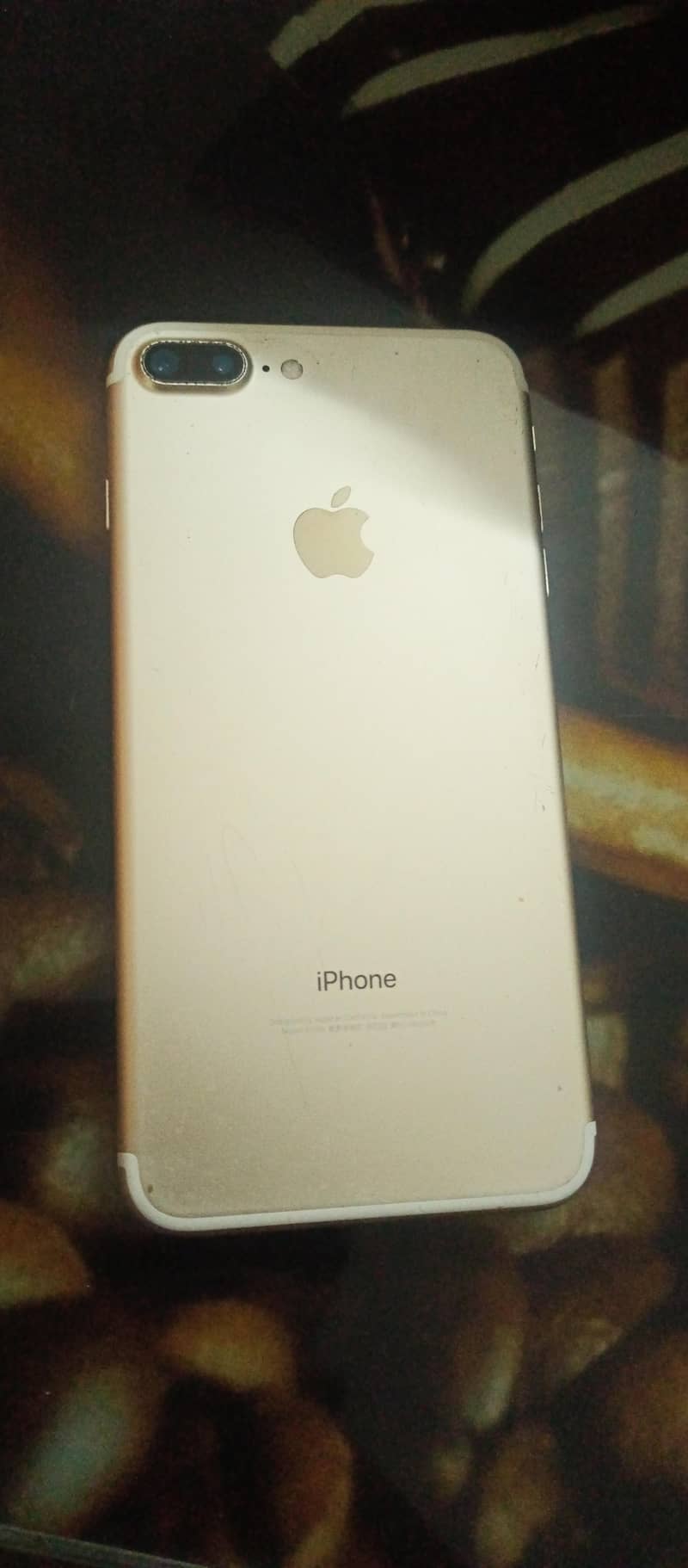 Apple iPhone 7 Plus 1