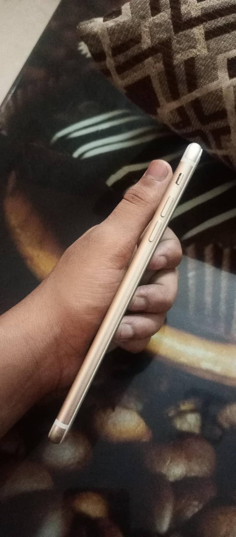 Apple iPhone 7 Plus 2