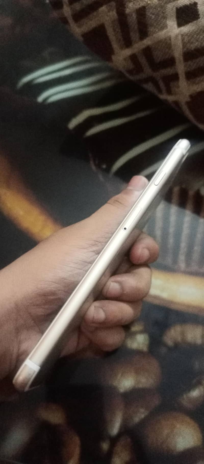 Apple iPhone 7 Plus 3