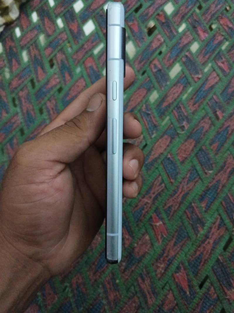 Google Pixel 7a 1