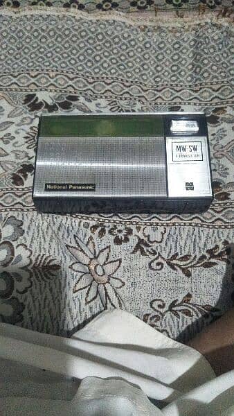Radio National Panasonic R-217