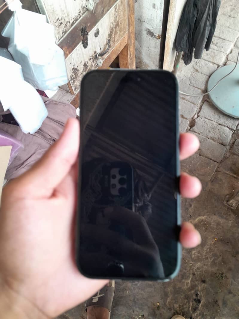 Apple iPhone 15 1