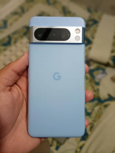 Google Pixel 8 Pro