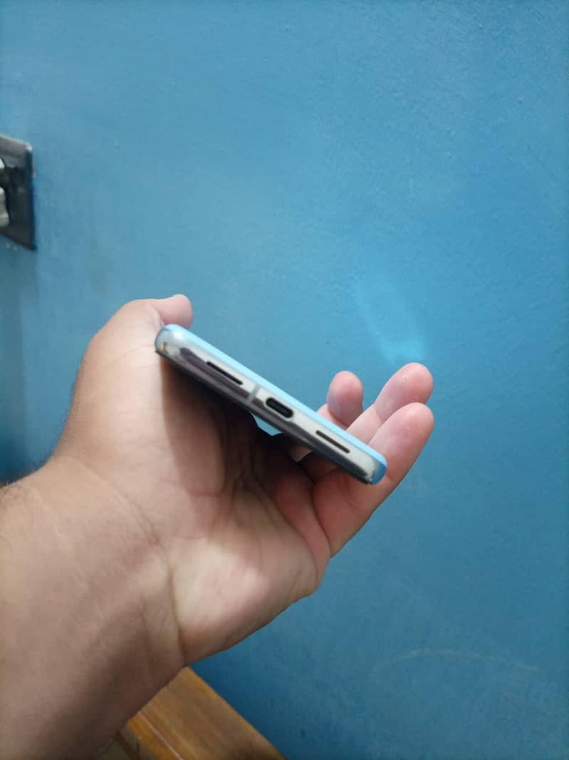 Google Pixel 8 Pro 4