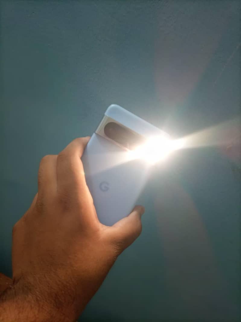 Google Pixel 8 Pro 11