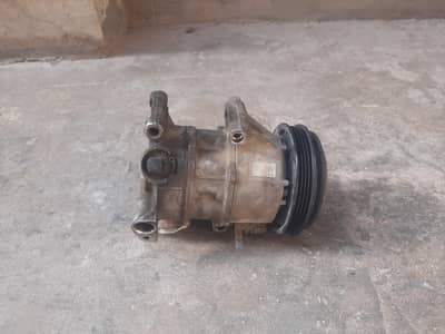 AC Unit of Toyota Corolla GLI 2019 (used) for Sale