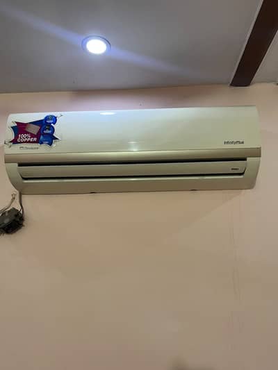 Dawlance Infinity Plus 1 Ton Ac