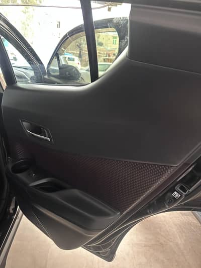 Toyota C-HR 2014