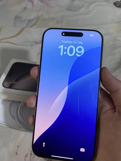 Apple iPhone 16 Pro Max