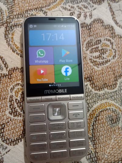 Me Mobile Android With Keypad Touch and Type