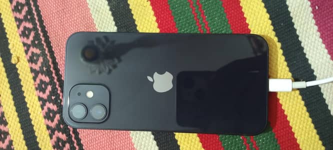 Apple iPhone 12