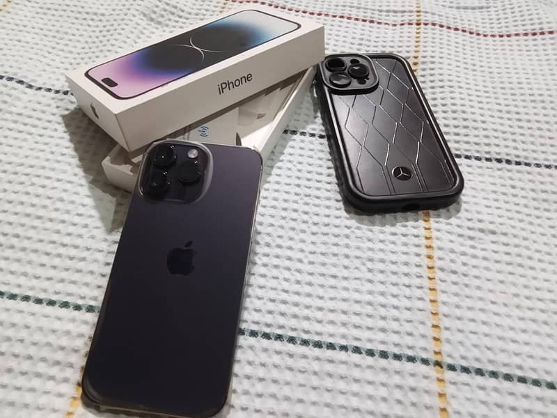 Apple iPhone 14 Pro Max 0