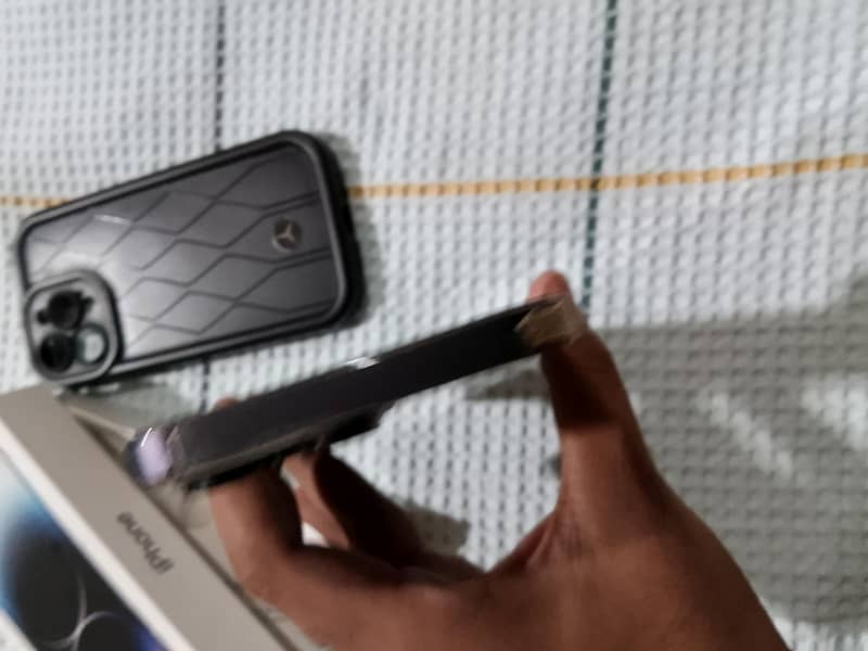 Apple iPhone 14 Pro Max 7