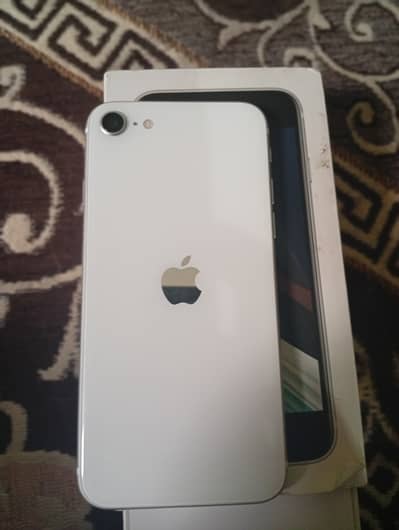 Apple iPhone SE