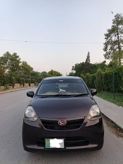 Daihatsu Mira 2012