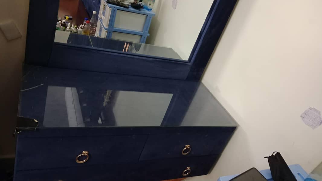 bed dressing table side table 1