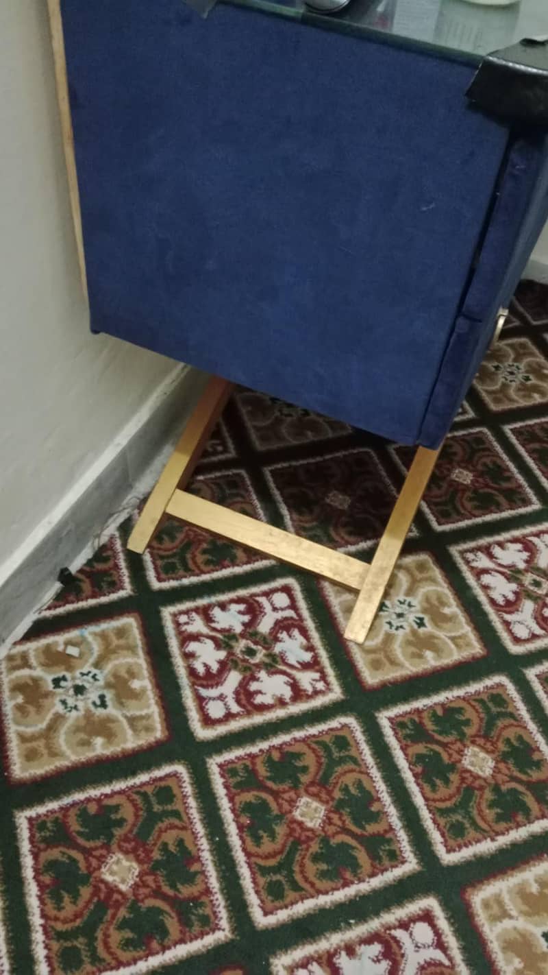 bed dressing table side table 8