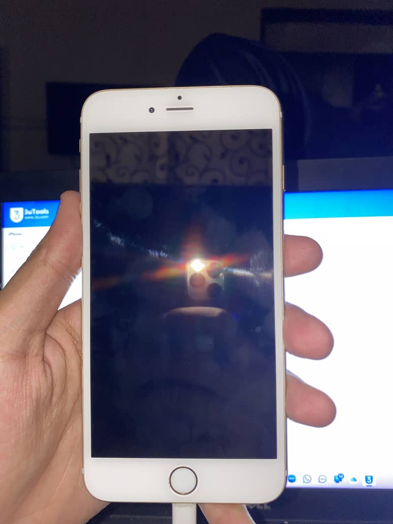 Apple iPhone 6 Plus 8