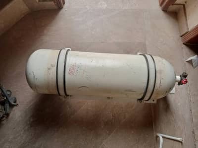 Complete CNG Cylinder Kit for Sale – Good Condition | Multan