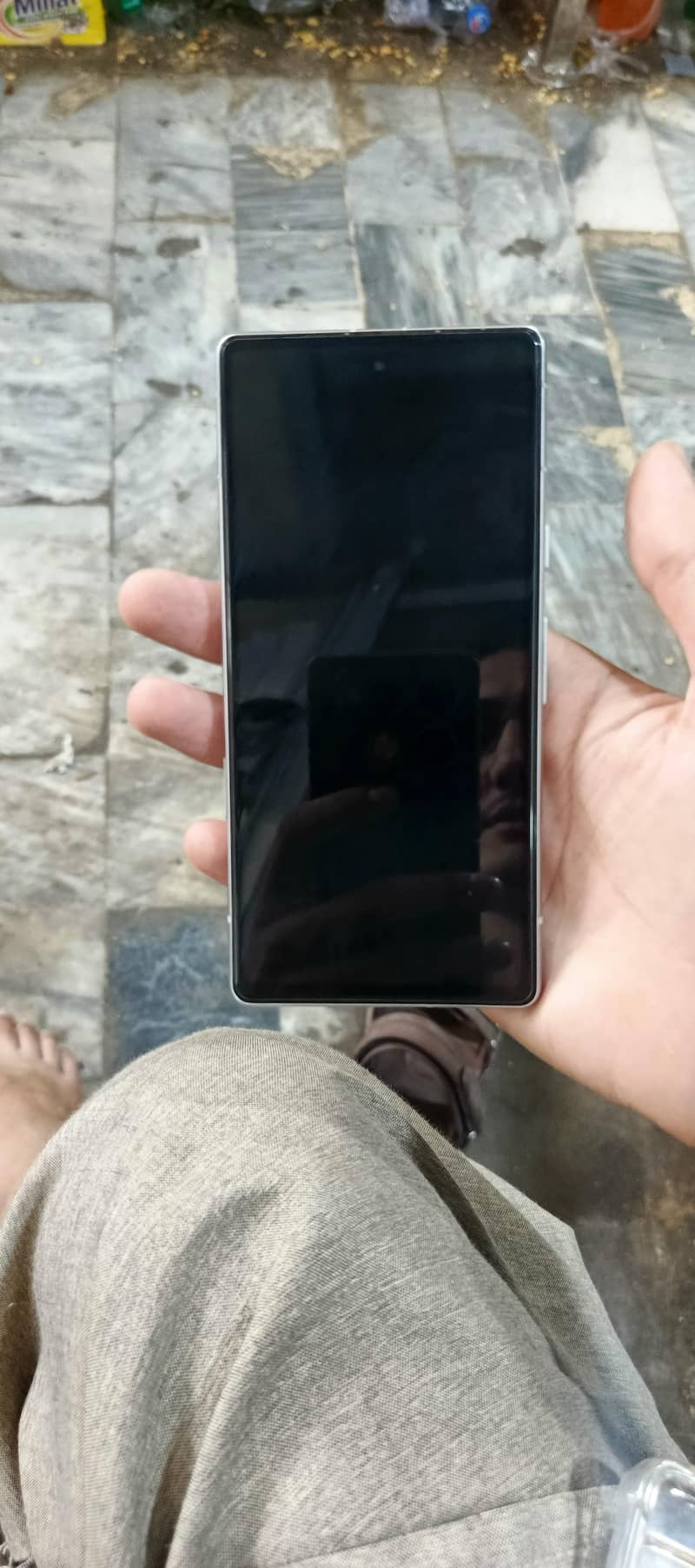 Google Pixel 7a 6