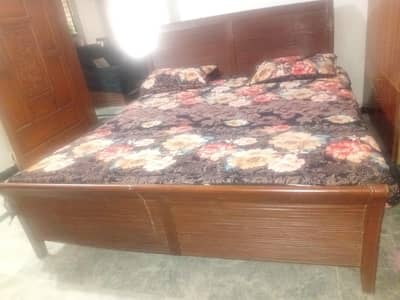 Premium Quality Double Bed with mattress for Sale – Good Condition