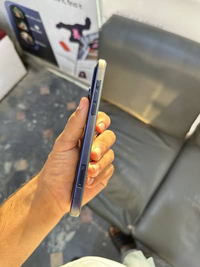 Apple iPhone 17 Pro Max 512Gb health 100%