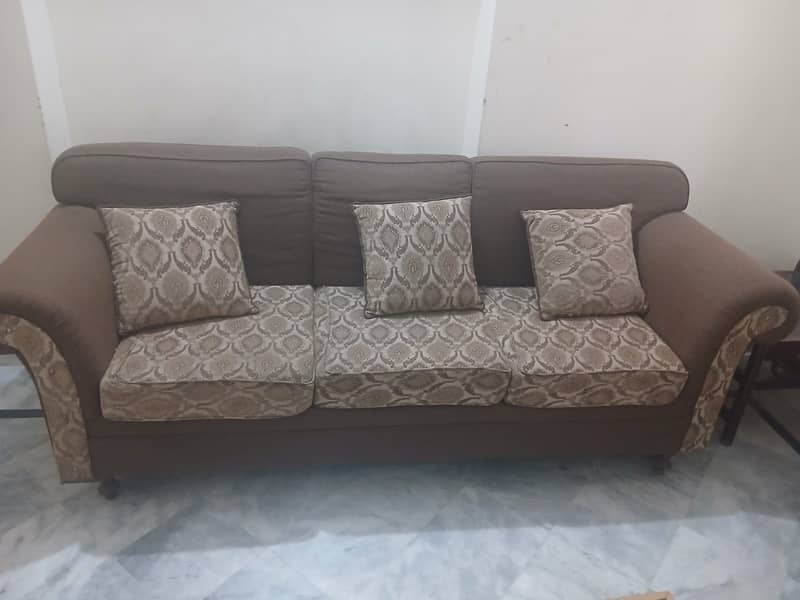Sofa Set + Dewan 0