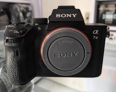Sony A7iiii Mirrorless DSLR camera