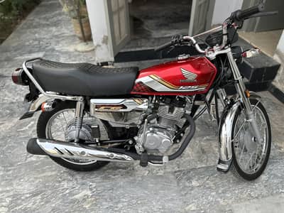 HONDA CG 125 SPECIAL EDITION  2026 MODEL