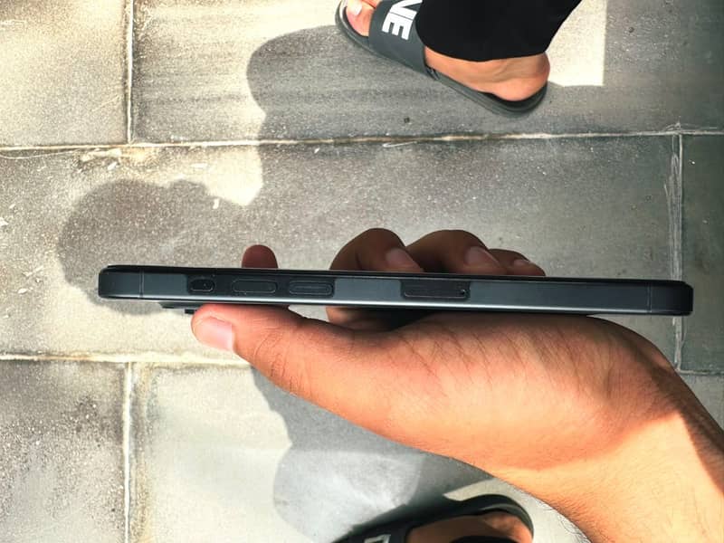 Apple iPhone 15 Pro Max 11