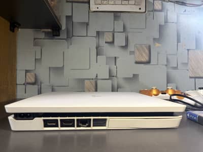 Play Station 4 for Sale (USED)